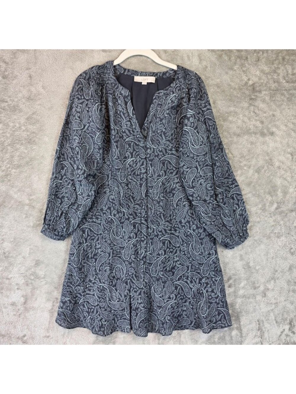 LOFT Dress Womens XS Petite Blue Paisley V Neck Long Sleeve Shift Knee Length